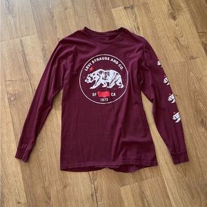 Levi’s Maroon-ish California Men’s Small Long-Sleeve